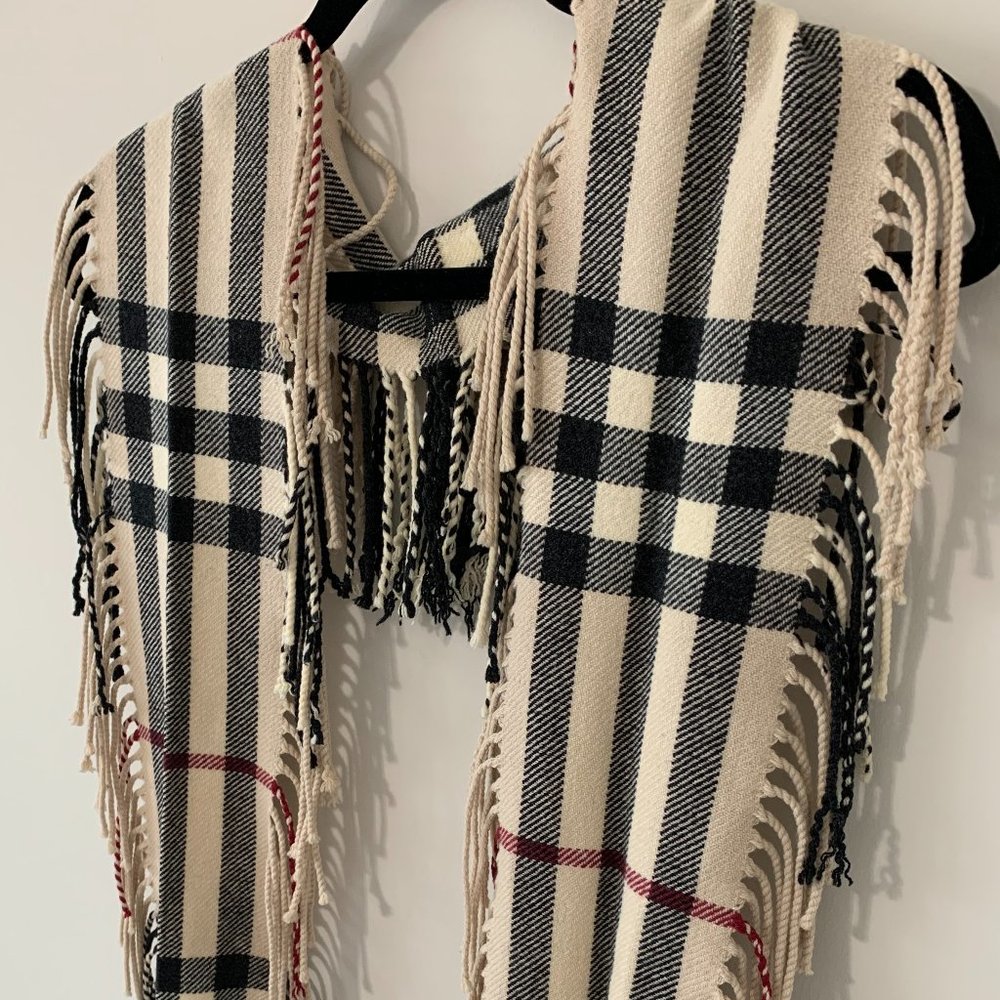 Burberry Happy Fringe Scarf